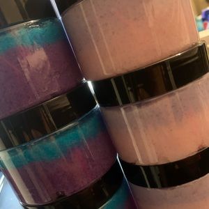 Foaming Bath Scrub W/ Honey & Coconut Oil